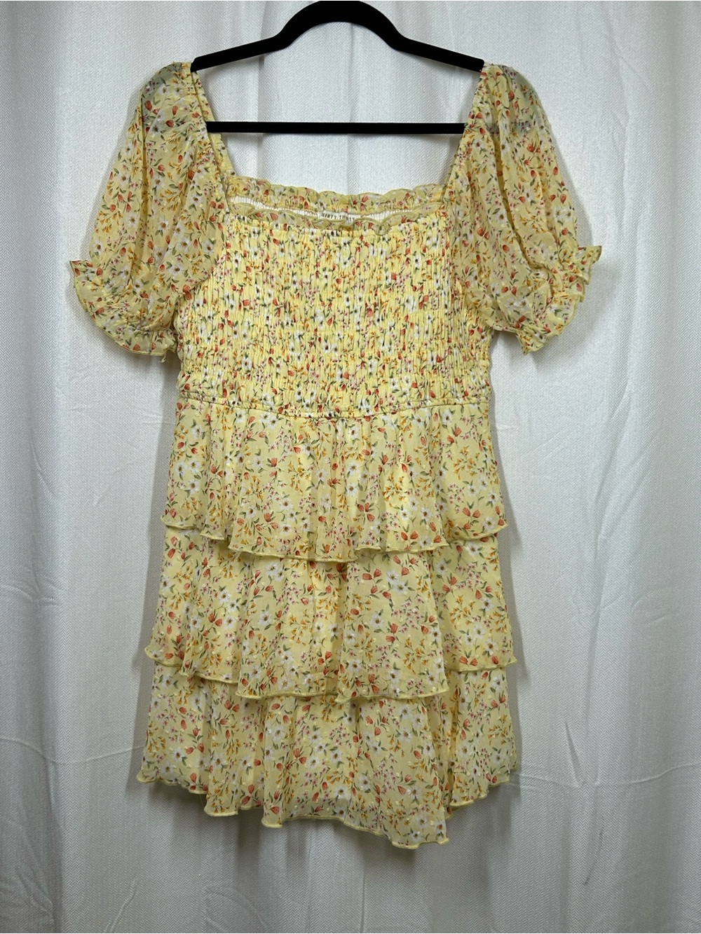 Thirty/Thirty LA Yellow Smocked Floral Mini Dress Tiered Size XL Puff Sleeves